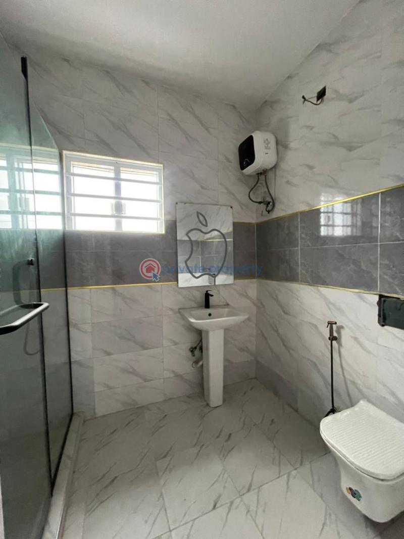 5 bedroom Detached Duplex For Sale Chevron Drive Lekki Lagos - 9