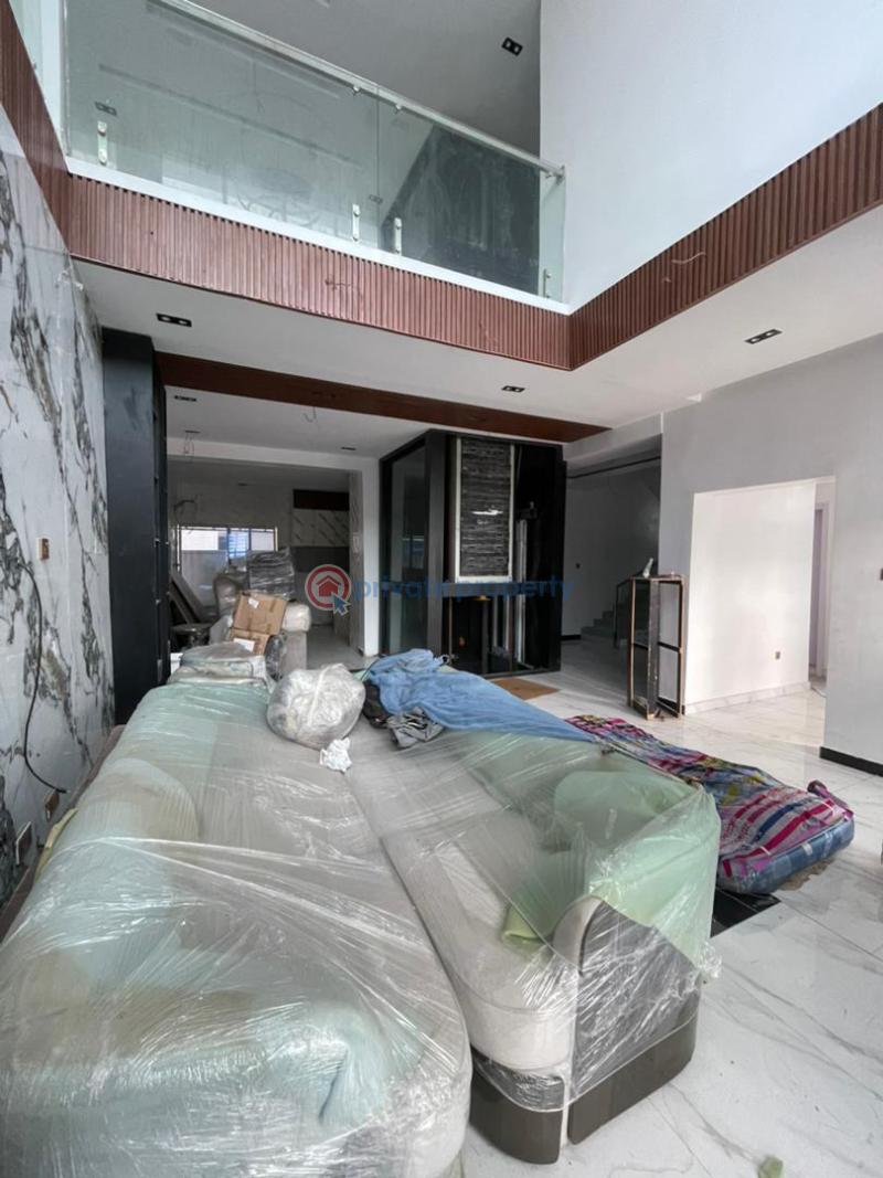 5 bedroom Detached Duplex For Sale Chevron Drive Lekki Lagos - 2