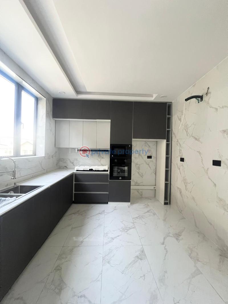 5 bedroom Semi detached Duplex For Sale Lekki Phase 1 Lagos - 11