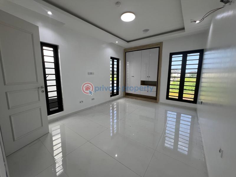 6 bedroom Detached Duplex For Sale Royal Garden Ajah Lagos - 28
