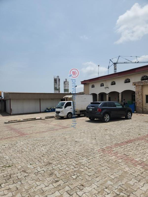 A large open building with a large hall - 1 5 bedroom Event Hall For Sale Expressway Ogudu Road Ojota Lagos - 1