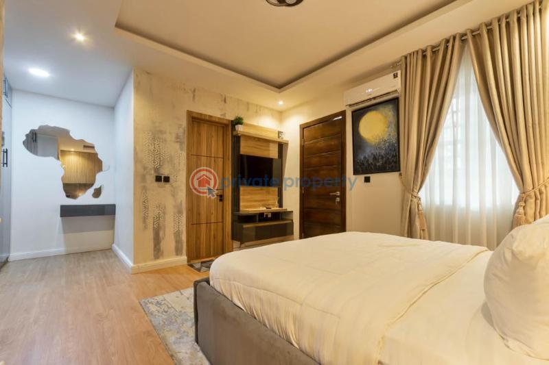 3 bedroom Self Contain Short let Off Admiralty Way Lekki Phase 1 Lagos - 14