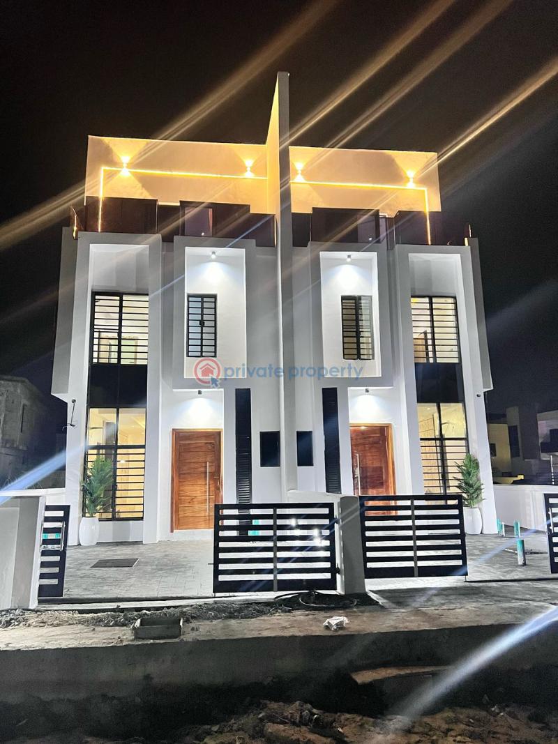 Ocean front 4 bedroom semi detached duplex - 1 4 bedroom Semi detached Duplex For Sale Atican Beach View Estate Okun Ajah Lagos - 1