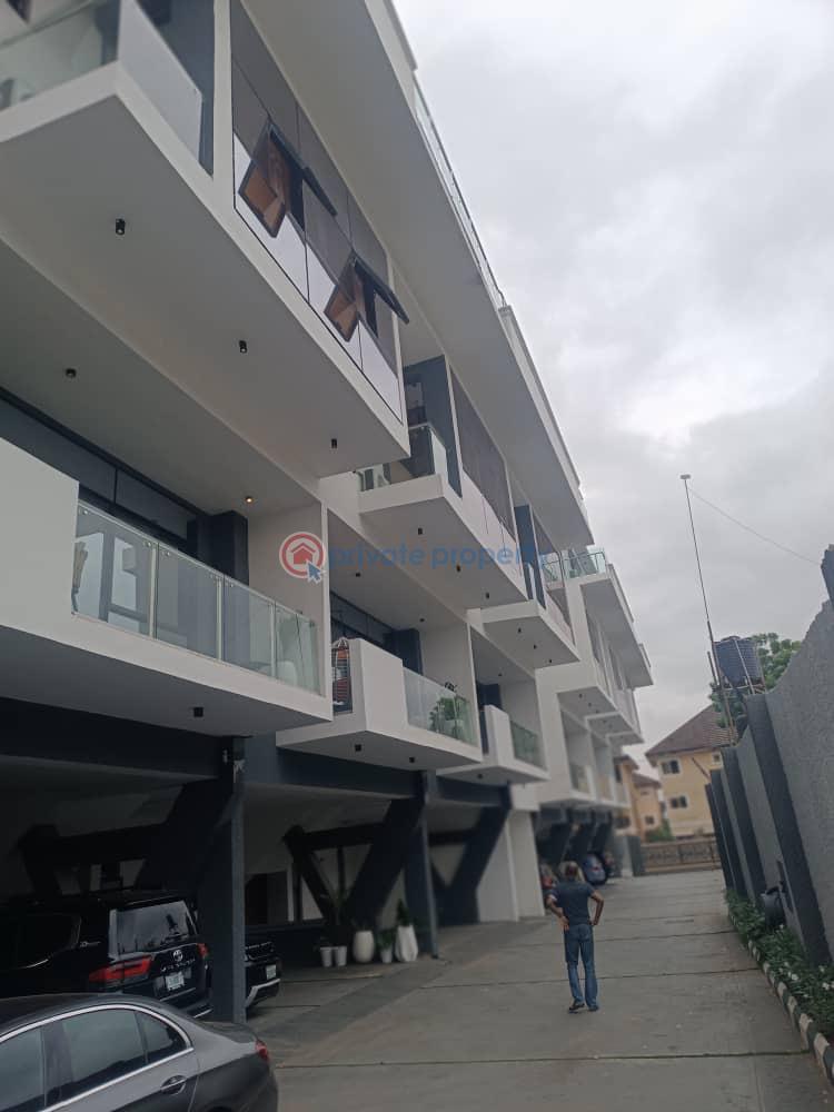 Penthouse For Sale Off Fani Fakayode Way, Ikeja Gra, Lagos State. Ikeja GRA Lagos