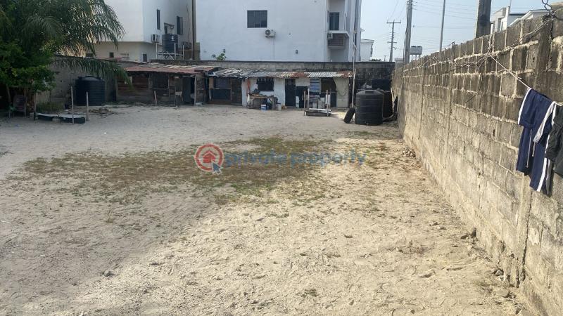 3 bedroom Flat & Apartment For Sale Ilasan Lekki Lagos - 1