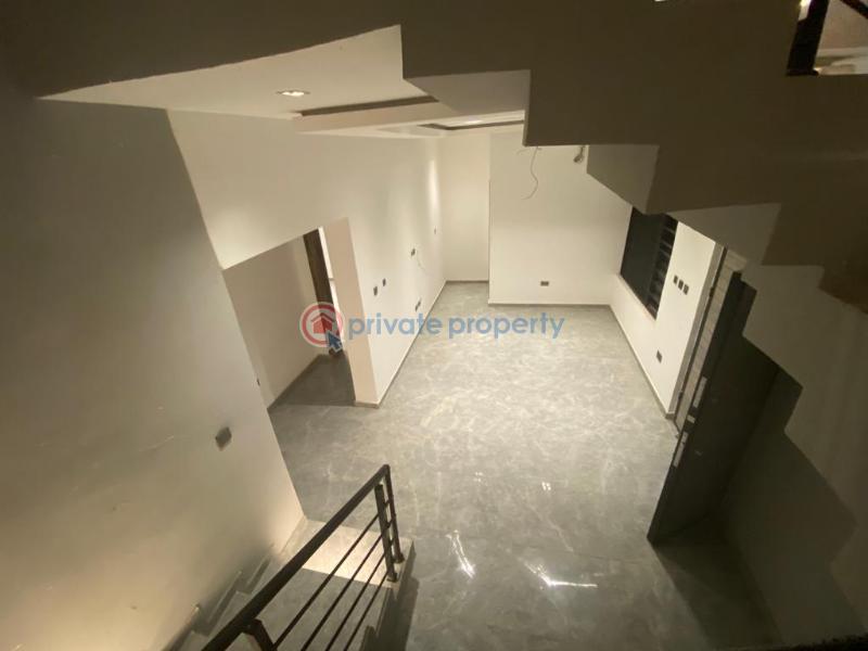 4 bedroom Terrace For Sale Ologolo Lekki Lagos - 18