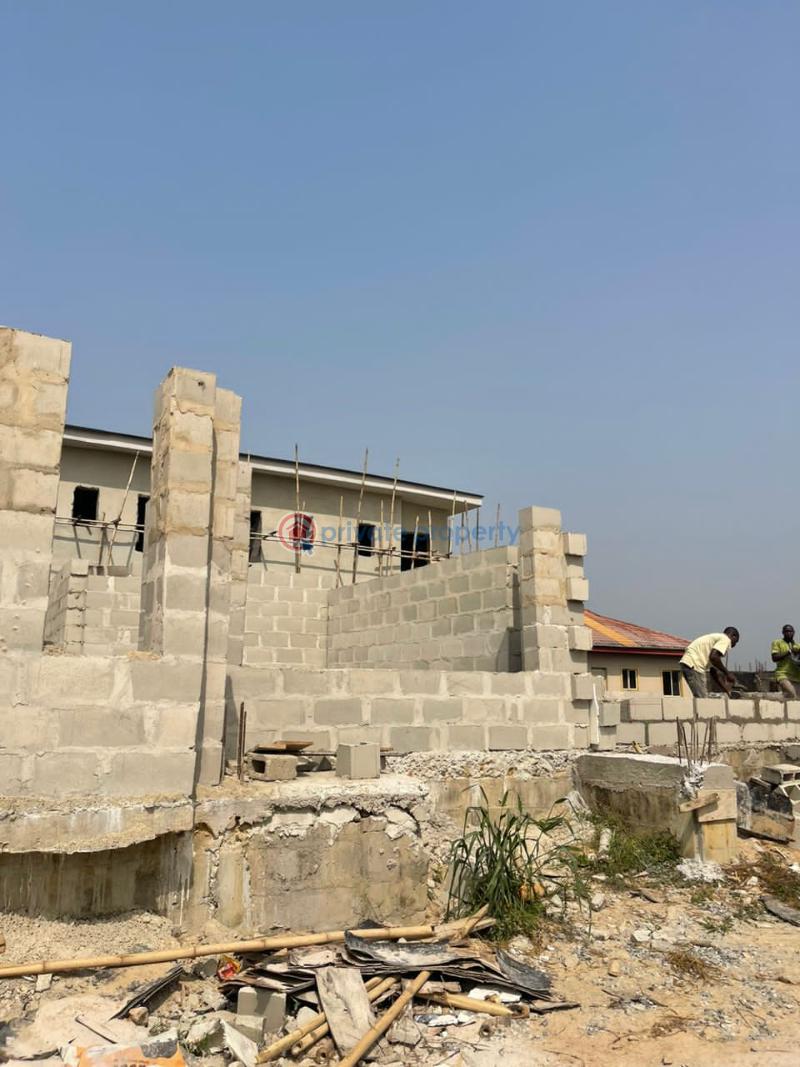 3 bedroom Penthouse For Sale By Osubi Airport, Bryan’s Court Warri Delta - 12