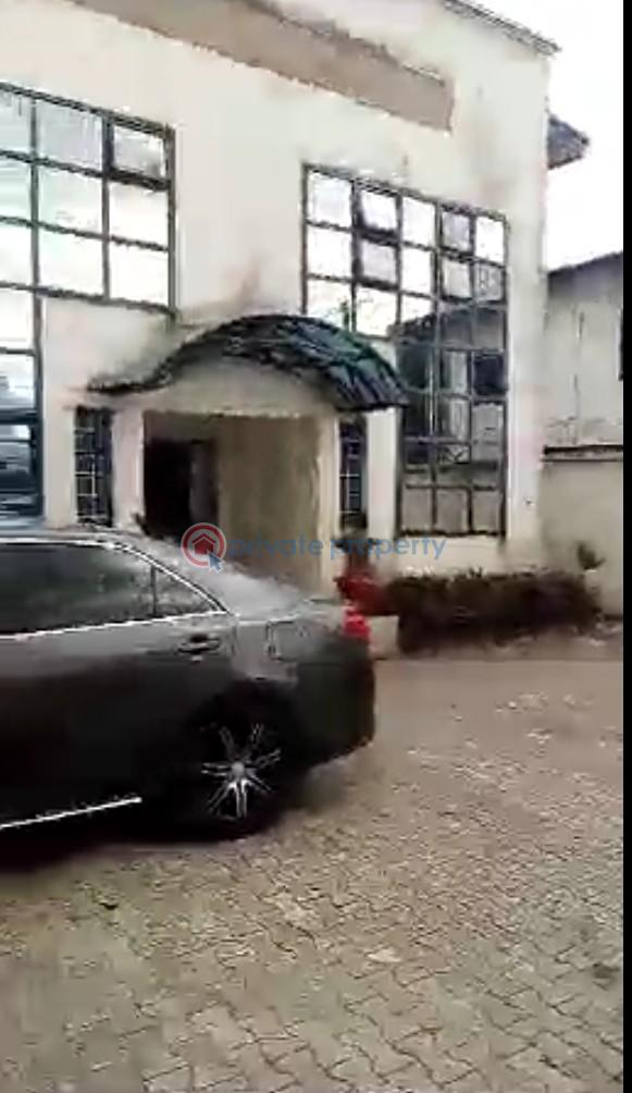 Office For Sale Close To Ajose Adeogun Victoria Island Lagos - 7