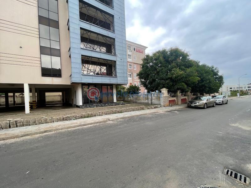Mall/Complex/Plaza For Sale Wuye Abuja Phase 2  - 0