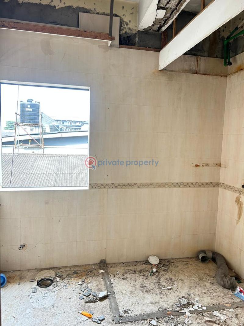 Office complex on major road - 2 10 bedroom Office For Rent Along Allen Avenue Ikeja Lagos Allen Avenue Ikeja Lagos - 2