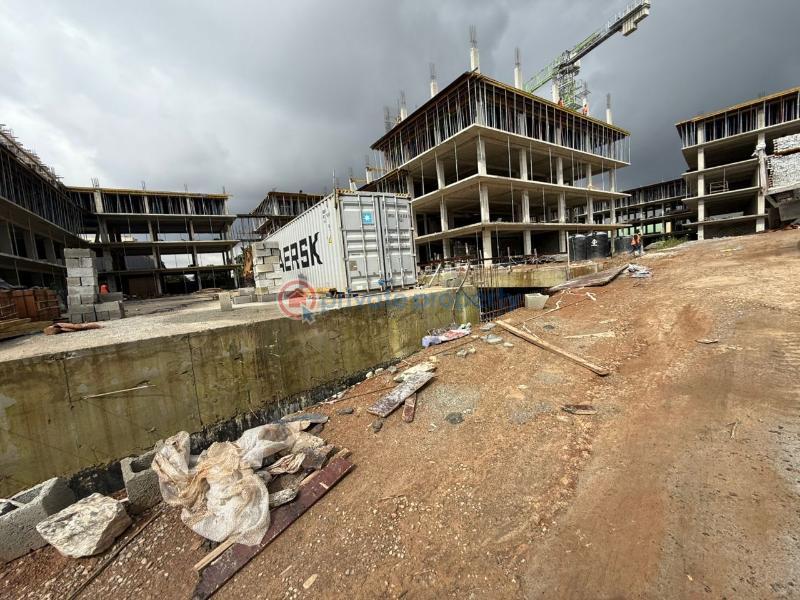 Mall/Complex/Plaza For Sale Zone 3 Zone 1-7 Abuja Phase 1  - 5