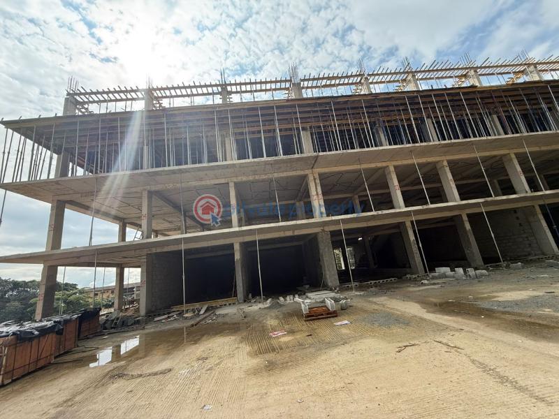 Mall/Complex/Plaza For Sale Zone 3 Zone 1-7 Abuja Phase 1  - 4