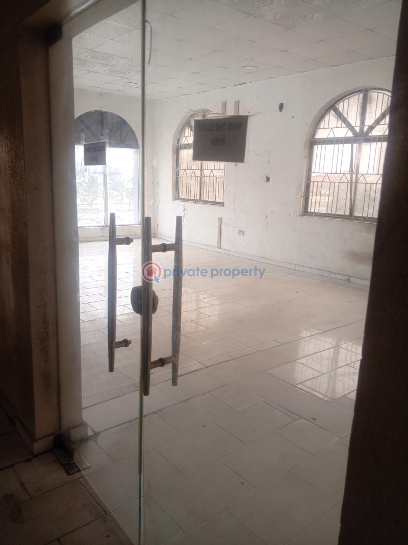 Mall/Complex/Plaza For Rent Agungi Bus Stop Agungi Lekki Lagos - 10