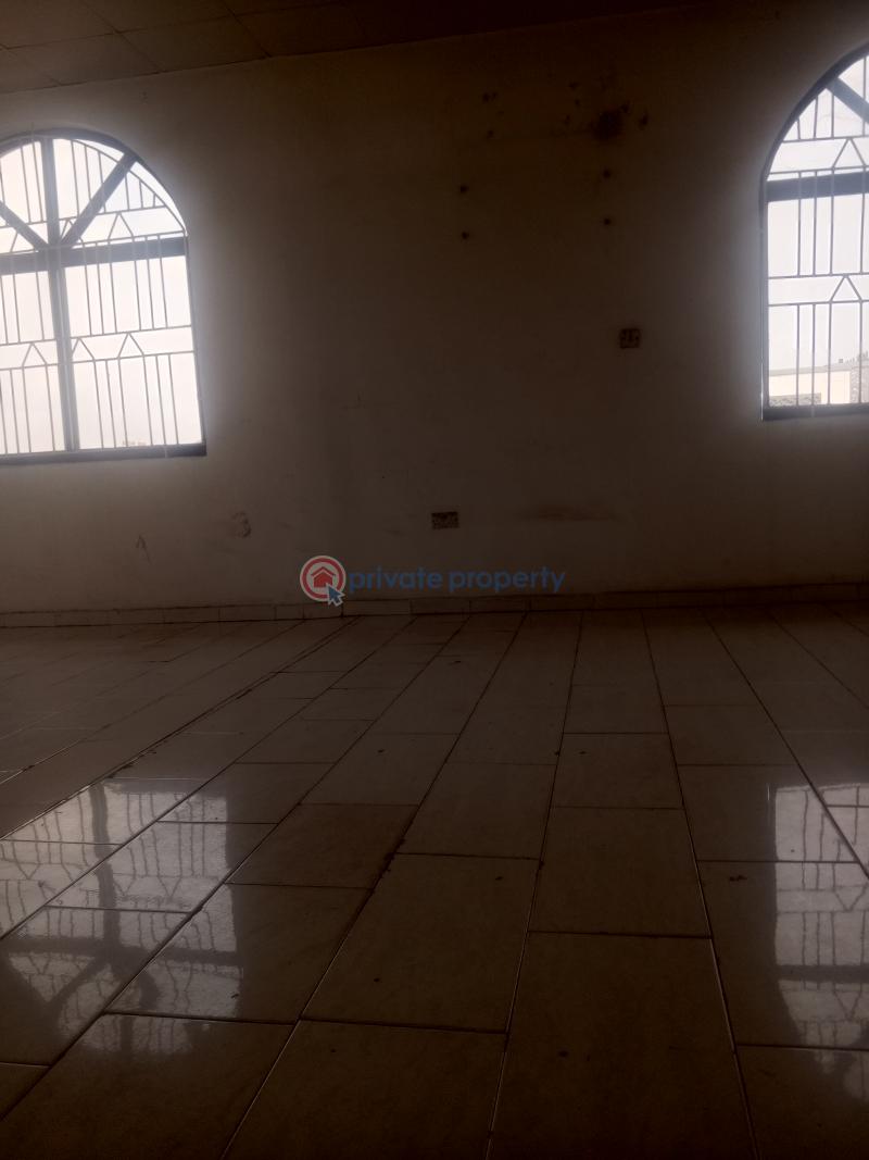 Mall/Complex/Plaza For Rent Agungi Bus Stop Agungi Lekki Lagos - 4