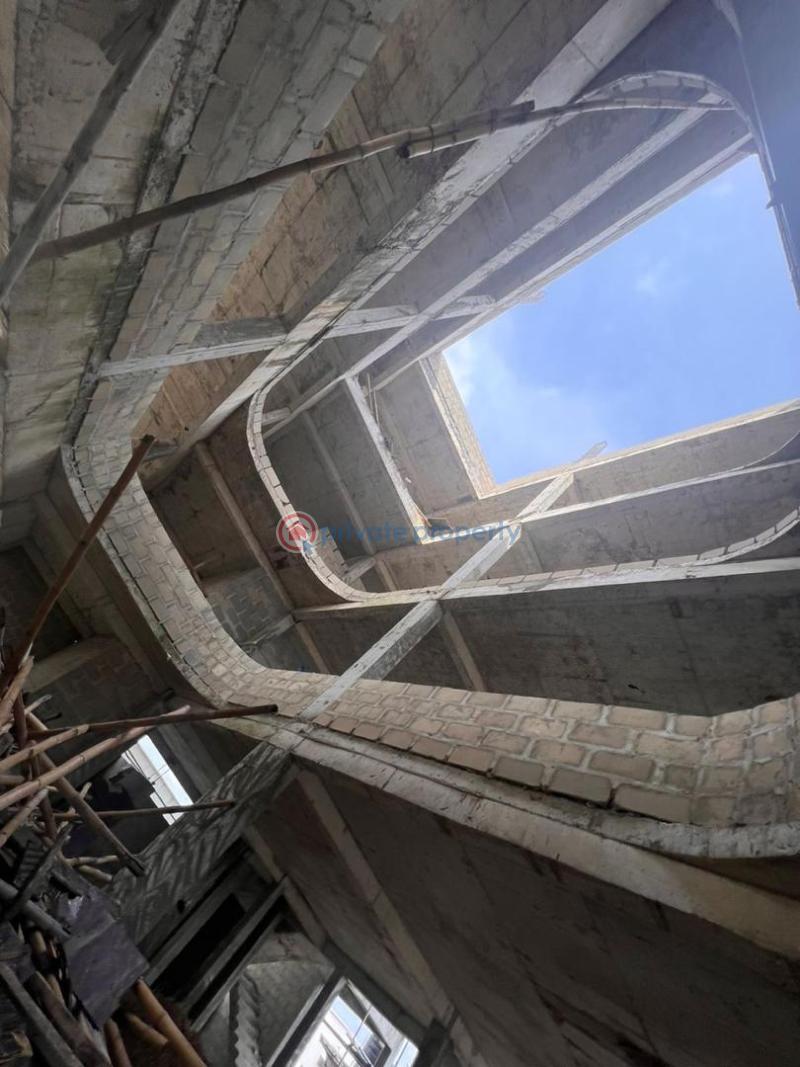 Shop For Sale Lekki Phase 1 Lagos - 11