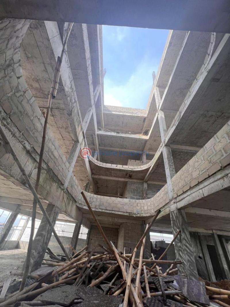 Shop For Sale Lekki Phase 1 Lagos - 10