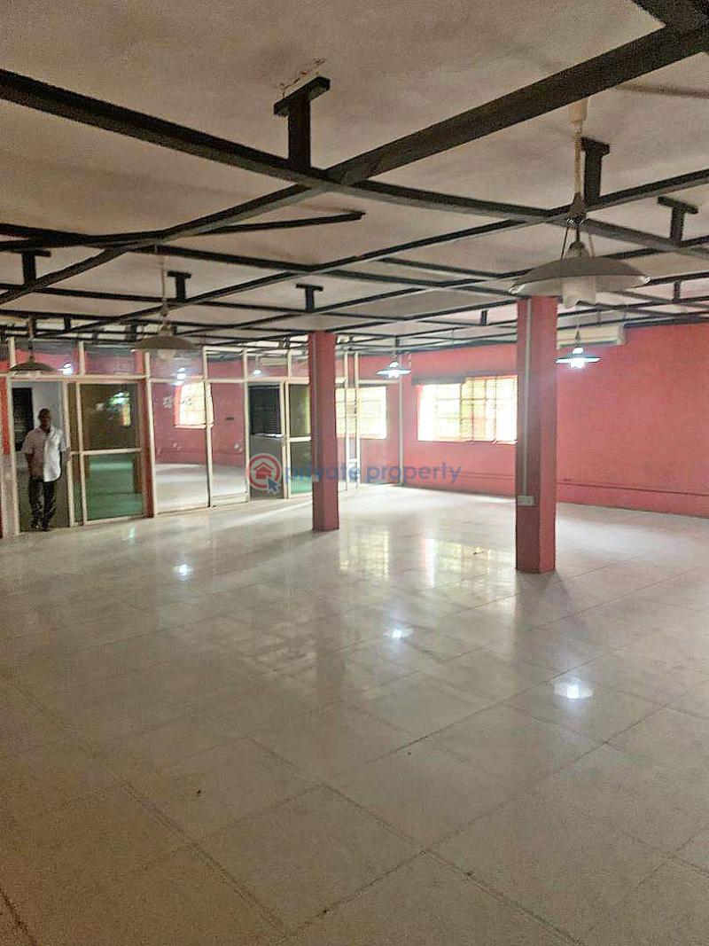 Office space available for lease - 7 6 bedroom Office For Rent Oniru Victoria Island Lagos - 7