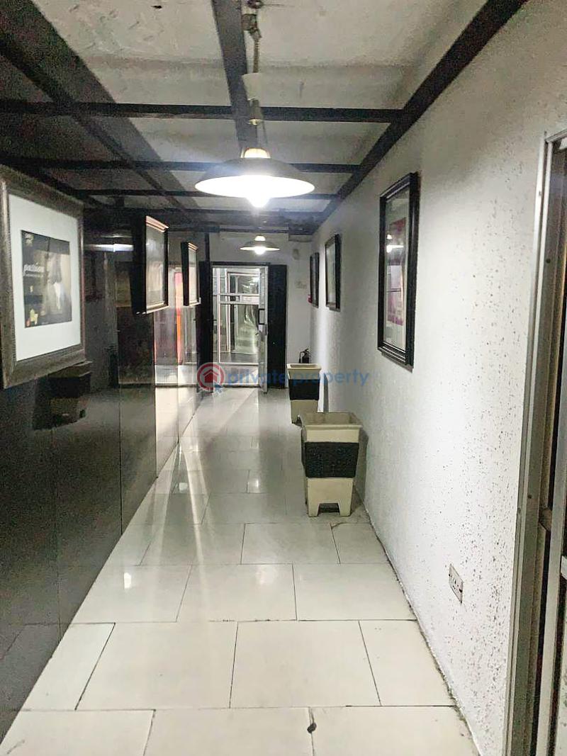 Office space available for lease - 5 6 bedroom Office For Rent Oniru Victoria Island Lagos - 5
