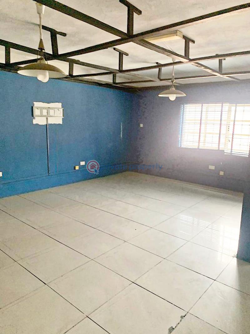 Office space available for lease - 8 6 bedroom Office For Rent Oniru Victoria Island Lagos - 8