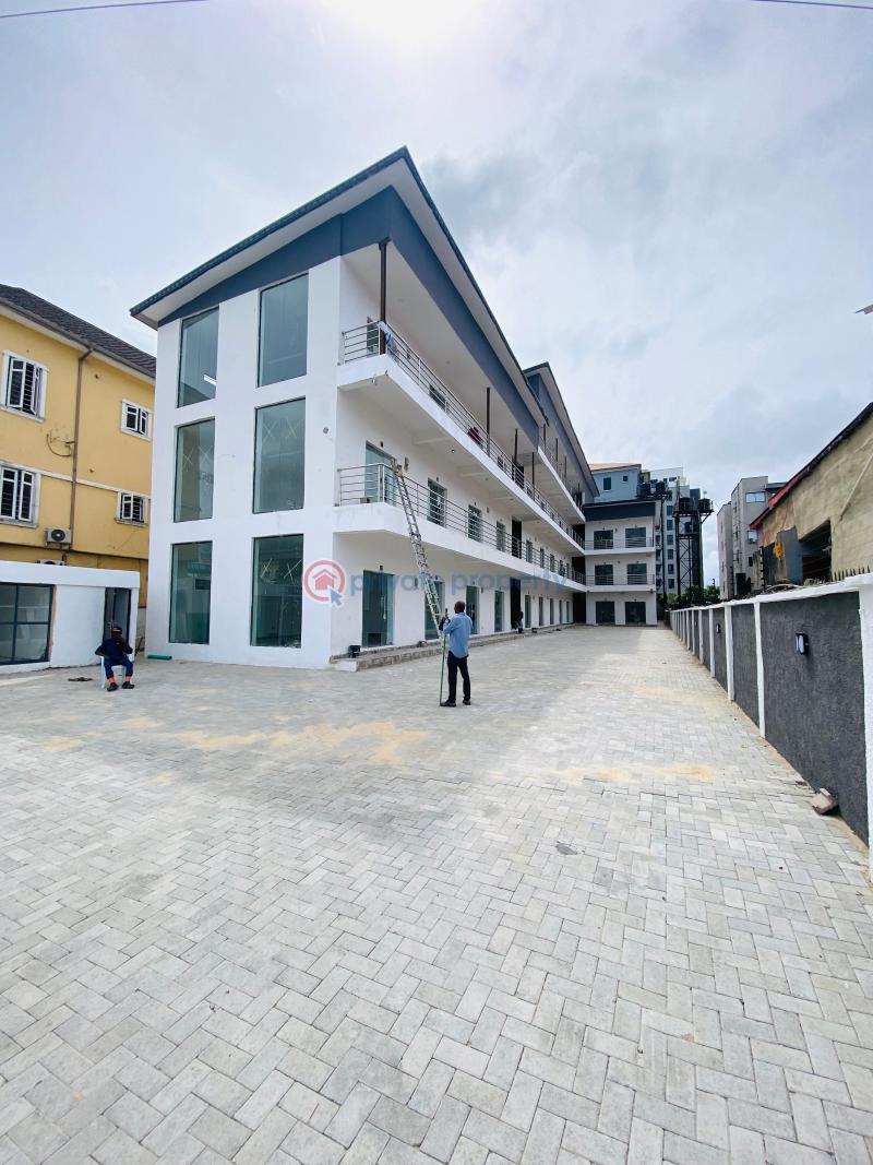 Office space for lease with private toilet - 5 Office For Rent Lekki Phase 1 Lagos - 5