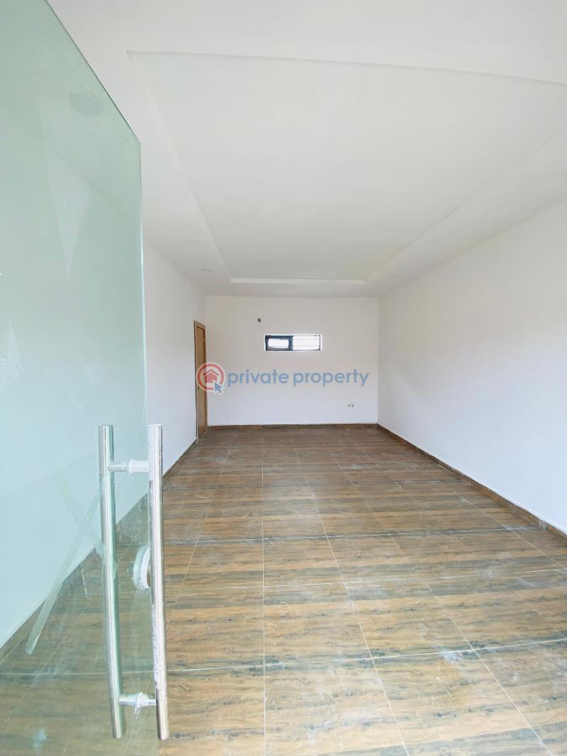 Office space for lease with private toilet - 1 Office For Rent Lekki Phase 1 Lagos - 1