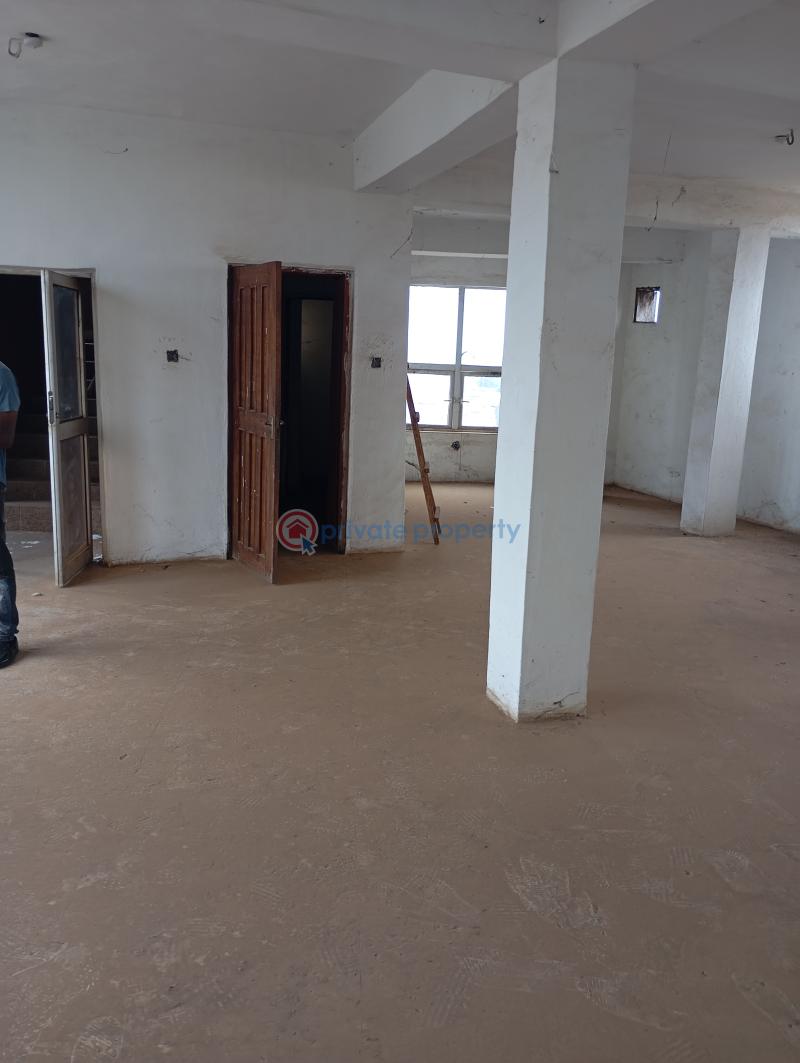 Office space for rent at ziksa avenue awka - 2 Office For Rent Awka South Anambra - 2