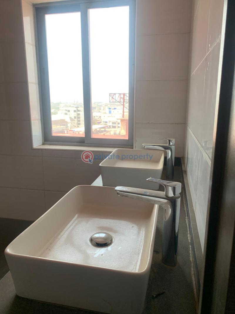 Office For Rent Ahmadu Bello Way Kado Abuja Phase 2  - 1