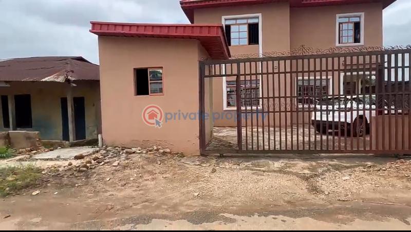 Office For Sale Off Stadium Road Off Ekenwan Road Benin Edo - 1