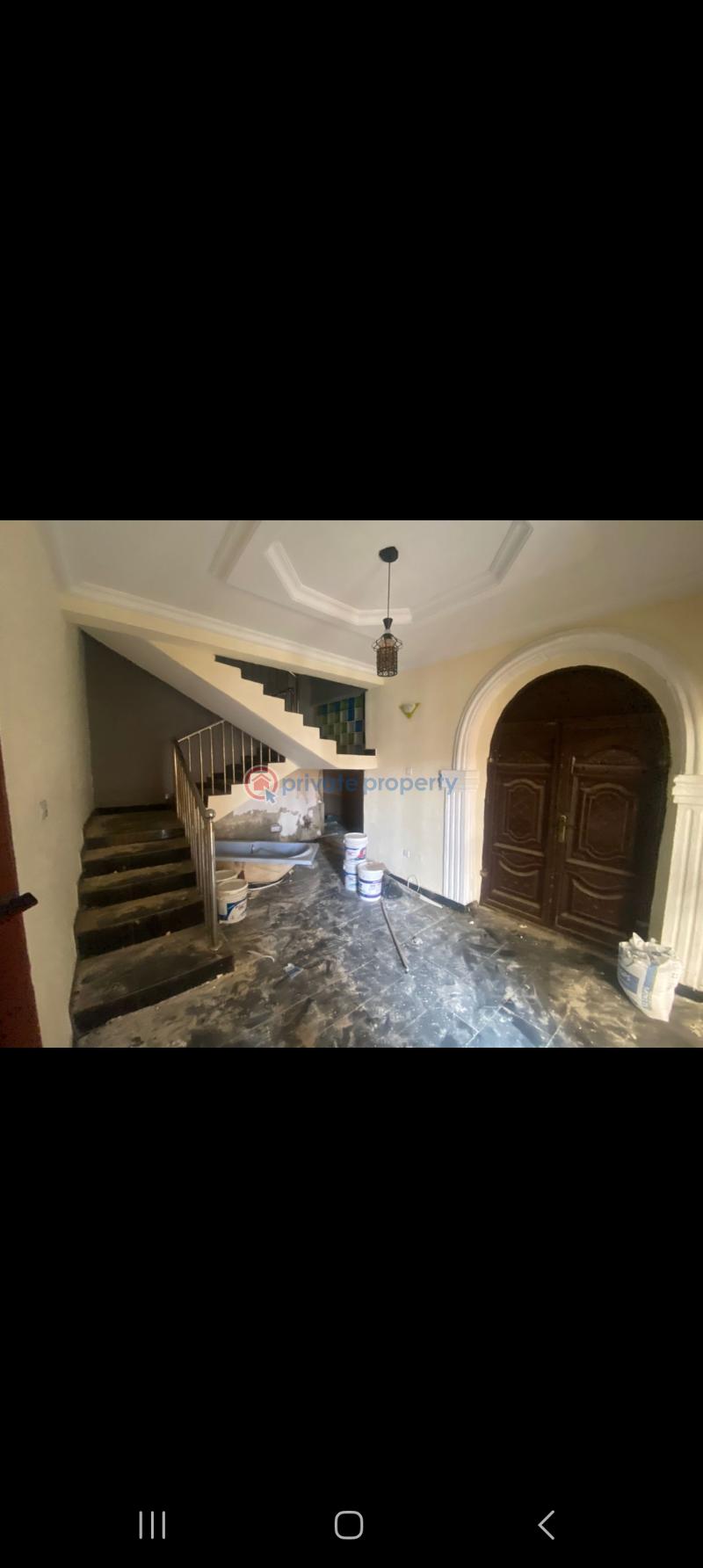 Ogudu 12 room detached hs, with warehs 250sqm for lease - 1 10 bedroom Office For Rent Ogudu Orioke Ogudu Ojota Lagos - 1