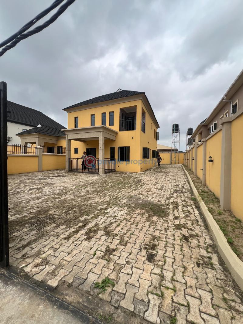 Detached Duplex For Sale Oke Badan Estate, Akala Estate Ibadan Oyo - 0