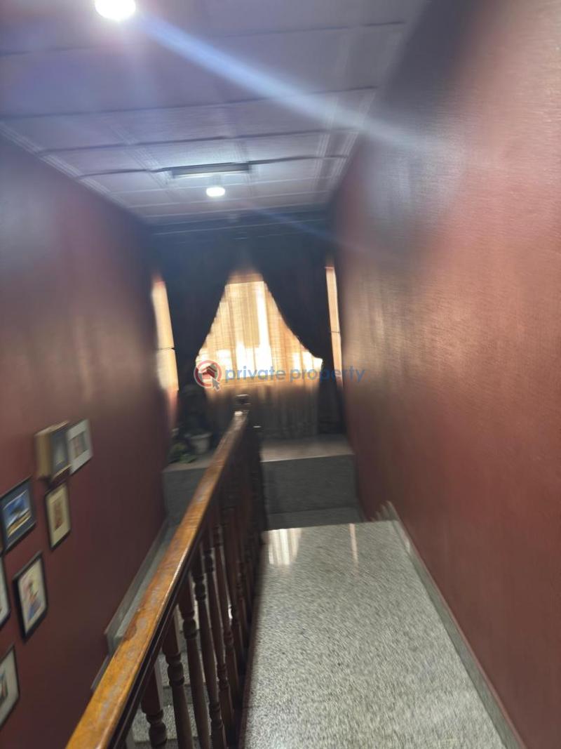 Old 5 bedroom fully detached house with 2 bqs - 2 5 bedroom Detached Duplex For Rent Victoria Island Lagos - 2