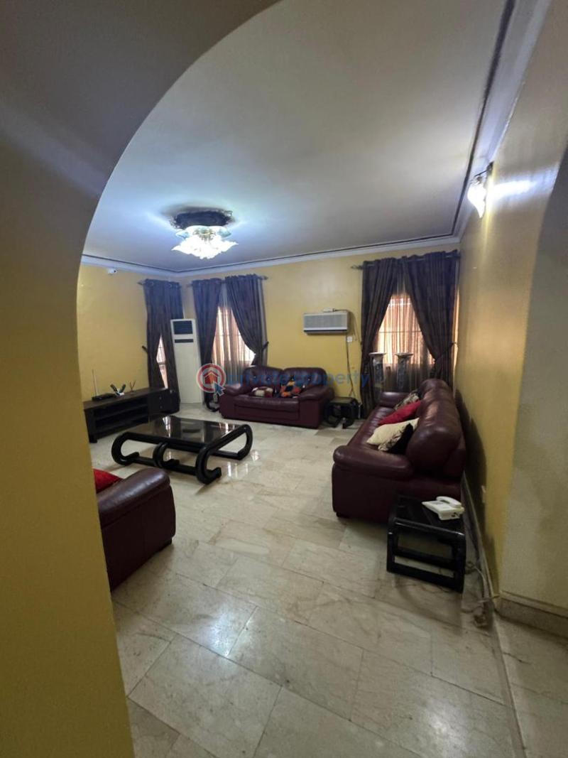Old 5 bedroom fully detached house with 2 bqs - 4 5 bedroom Detached Duplex For Rent Victoria Island Lagos - 4