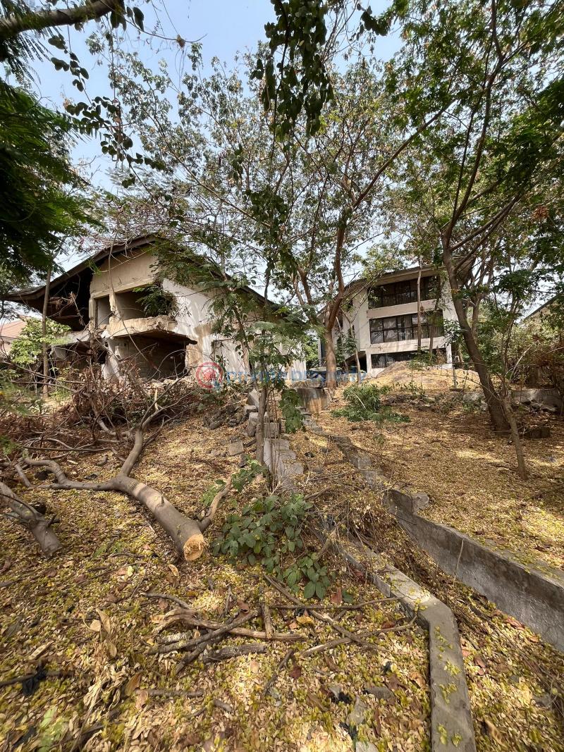 House For Sale Wuse II Abuja Phase 1  - 4