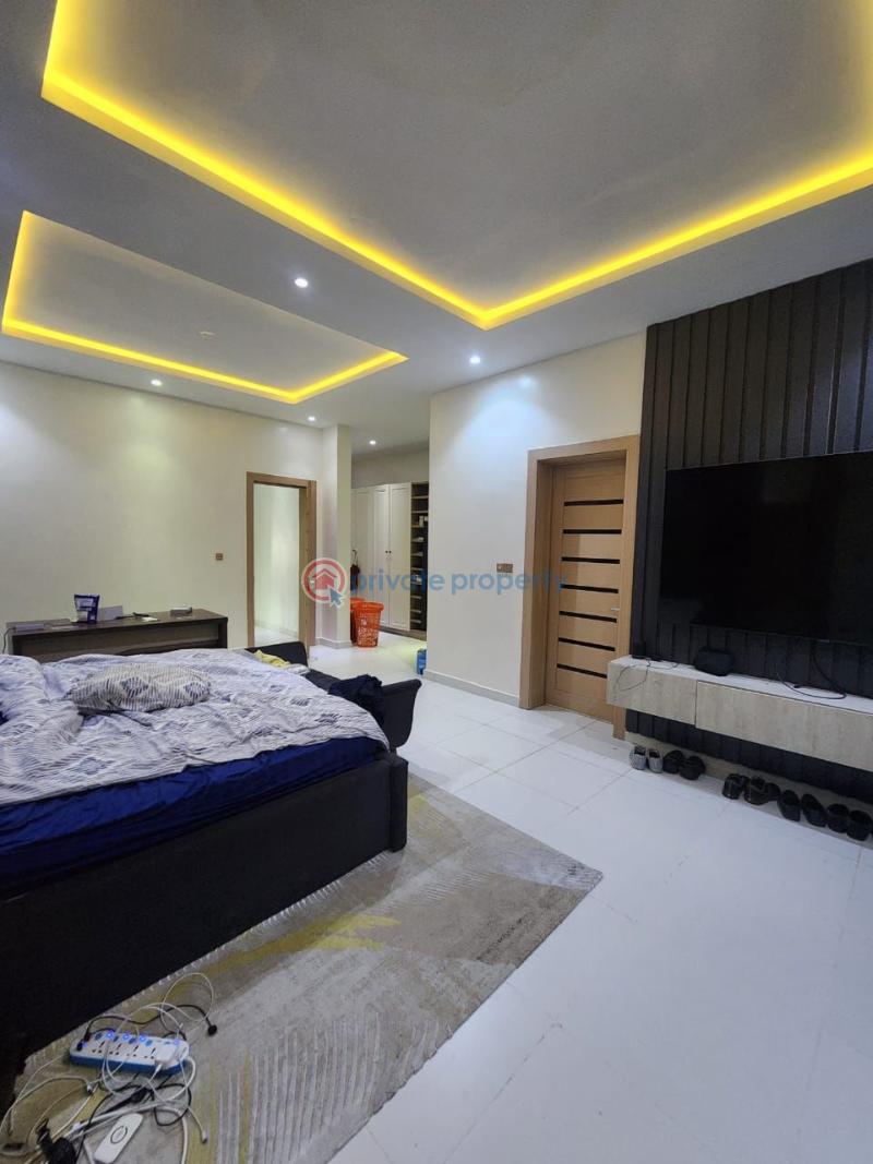 4 bedroom Detached Bungalow For Rent Bourdillon Ikoyi Lagos - 11