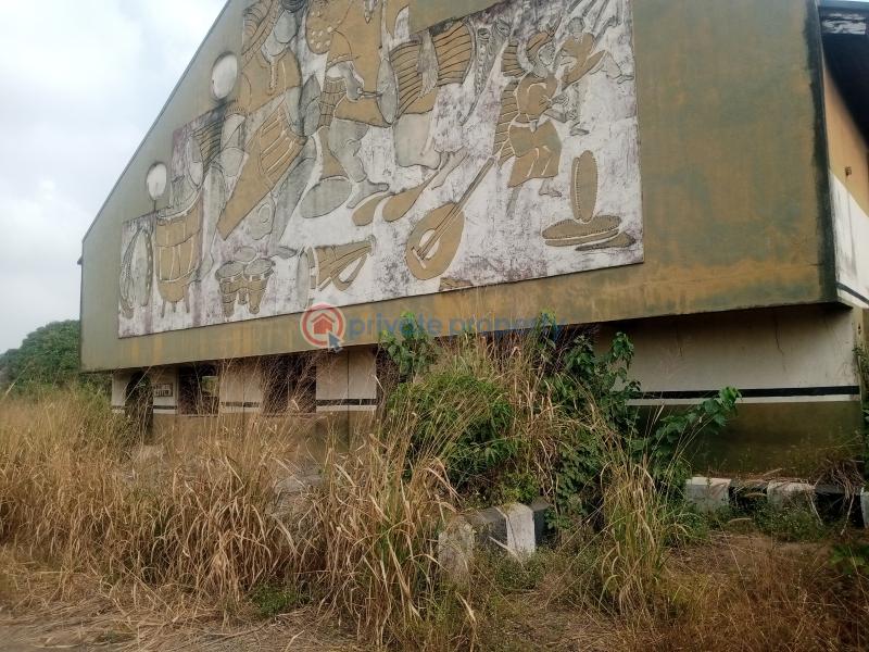 10 bedroom Event Hall For Sale Ogun Ogun area  - 9