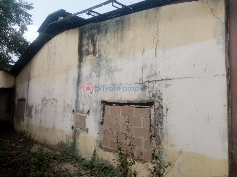 10 bedroom Event Hall For Sale Ogun Ogun area  - 14