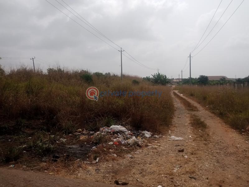 10 bedroom Event Hall For Sale Ogun Ogun area  - 4