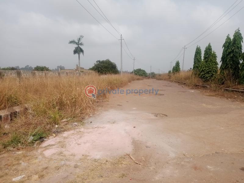 10 bedroom Event Hall For Sale Ogun Ogun area  - 2