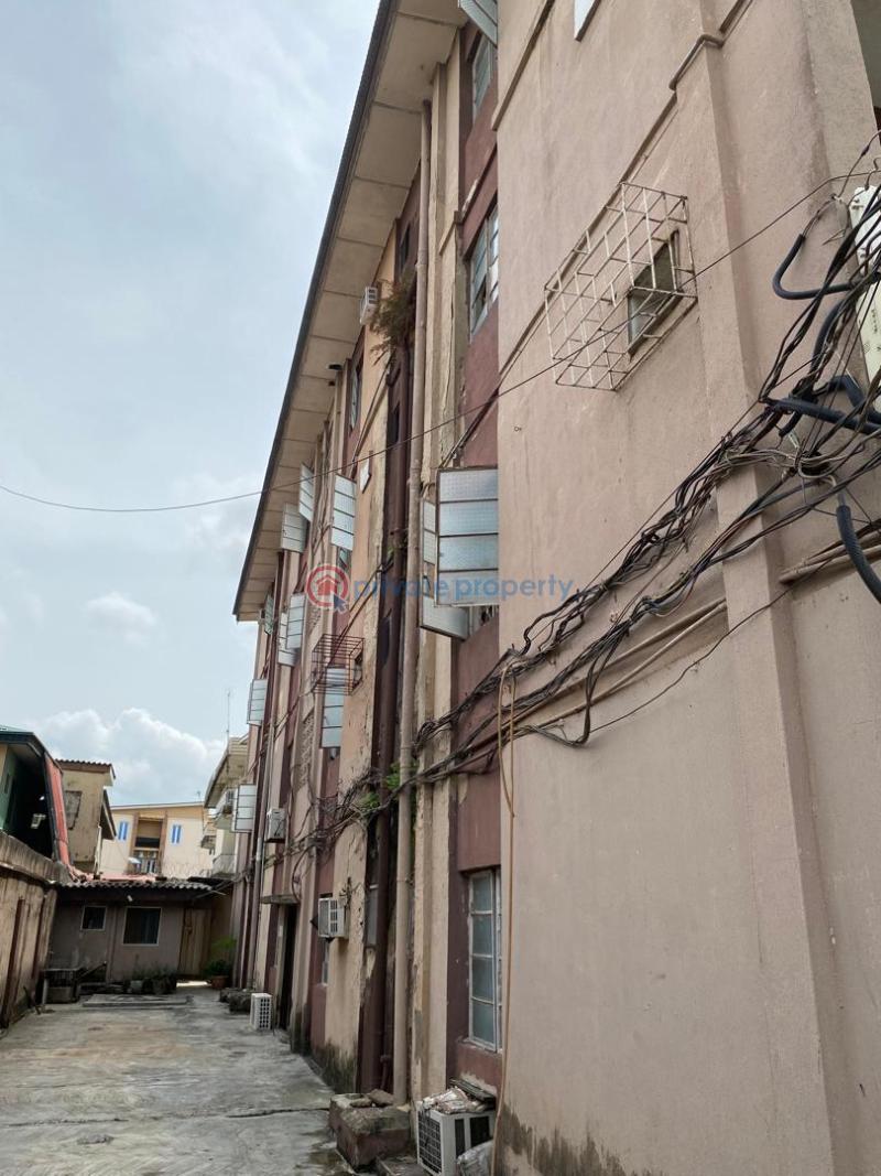 10 bedroom Block Of Flats For Sale Omotayo Ojo Street Allen Avenue Ikeja Lagos - 5