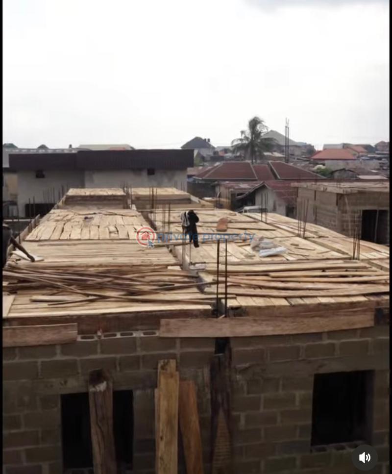 Shop For Sale Oluyole Modern Market By Land Republic, Challenge New Garage, Ibadan Challenge Ibadan Oyo - 6