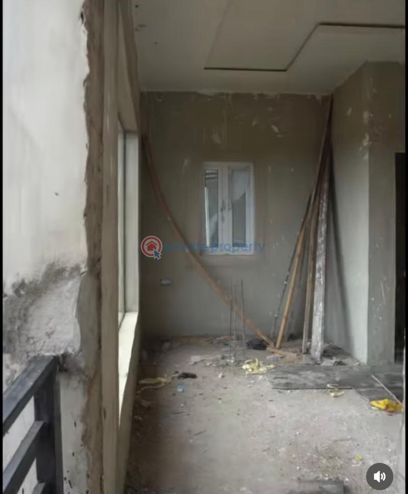 Shop For Sale Oluyole Modern Market By Land Republic, Challenge New Garage, Ibadan Challenge Ibadan Oyo - 5