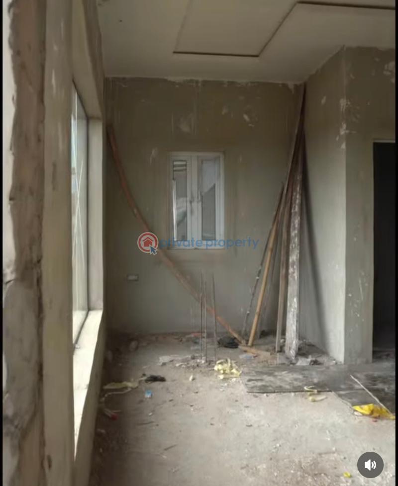Shop For Sale Oluyole Modern Market By Land Republic, Challenge New Garage, Ibadan Challenge Ibadan Oyo - 4