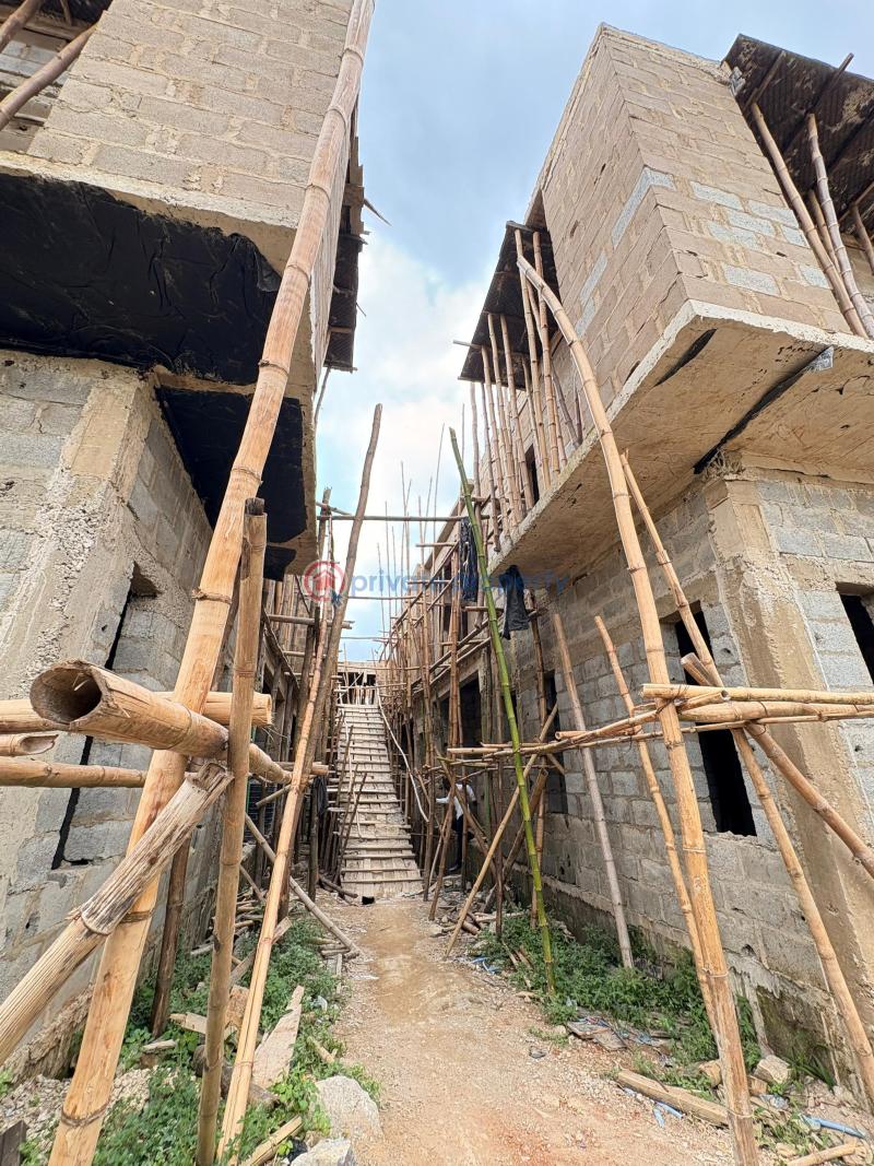 House For Sale Location: Old Bodija, Ibadan Ibadan Oyo - 5