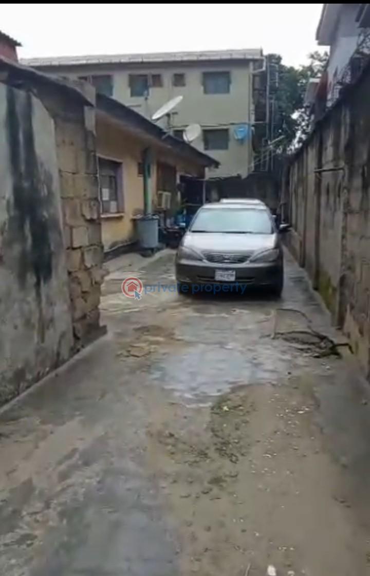 Mixed use Land For Sale Ikosi-ketu Kosofe/Ikosi Lagos - 6