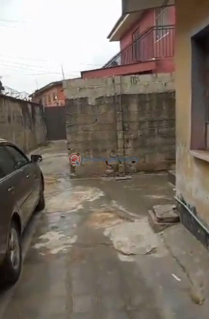 Mixed use Land For Sale Ikosi-ketu Kosofe/Ikosi Lagos - 8