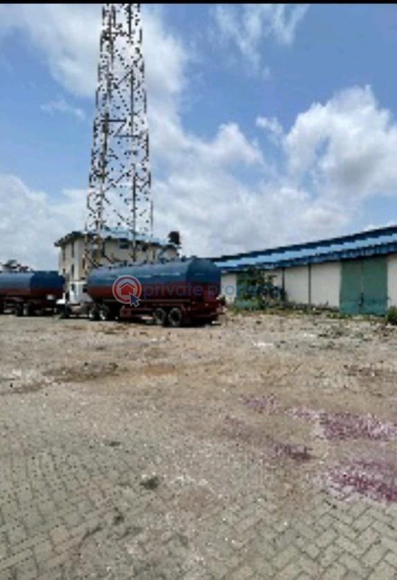 Warehouse For Sale Apple Junction Amuwo Odofin Lagos