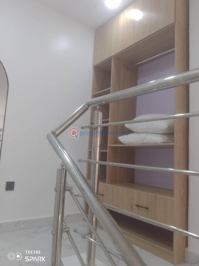 House For Rent Johnson Awe Street, Off Sharp Corner, Oluyole Extension, Ibadan. Ibadan Oyo - 5