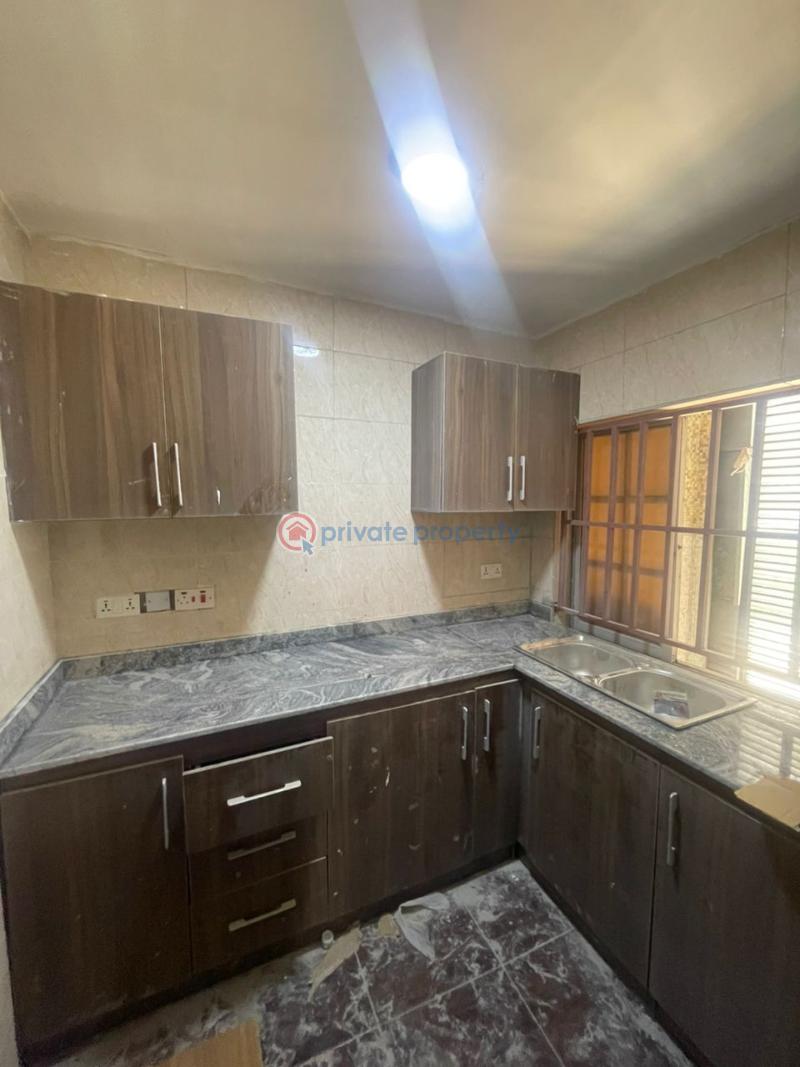 1 bedroom Mini Flat For Rent Victoria Island Lagos - 2