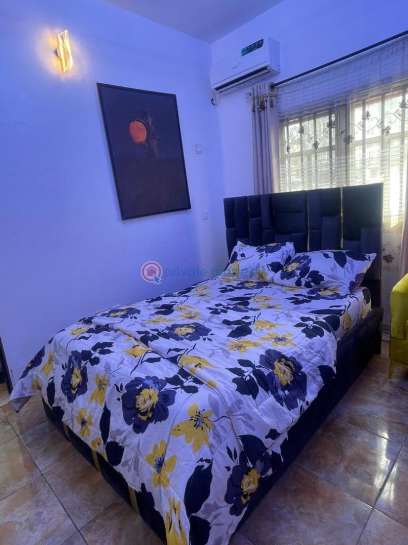1 bedroom Block Of Flats For Rent Osapa London Lekki Lagos - 4