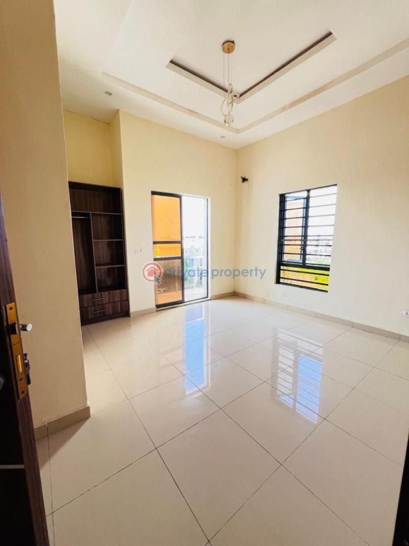 1 bedroom Mini Flat For Rent Okun Ajah Lagos - 1